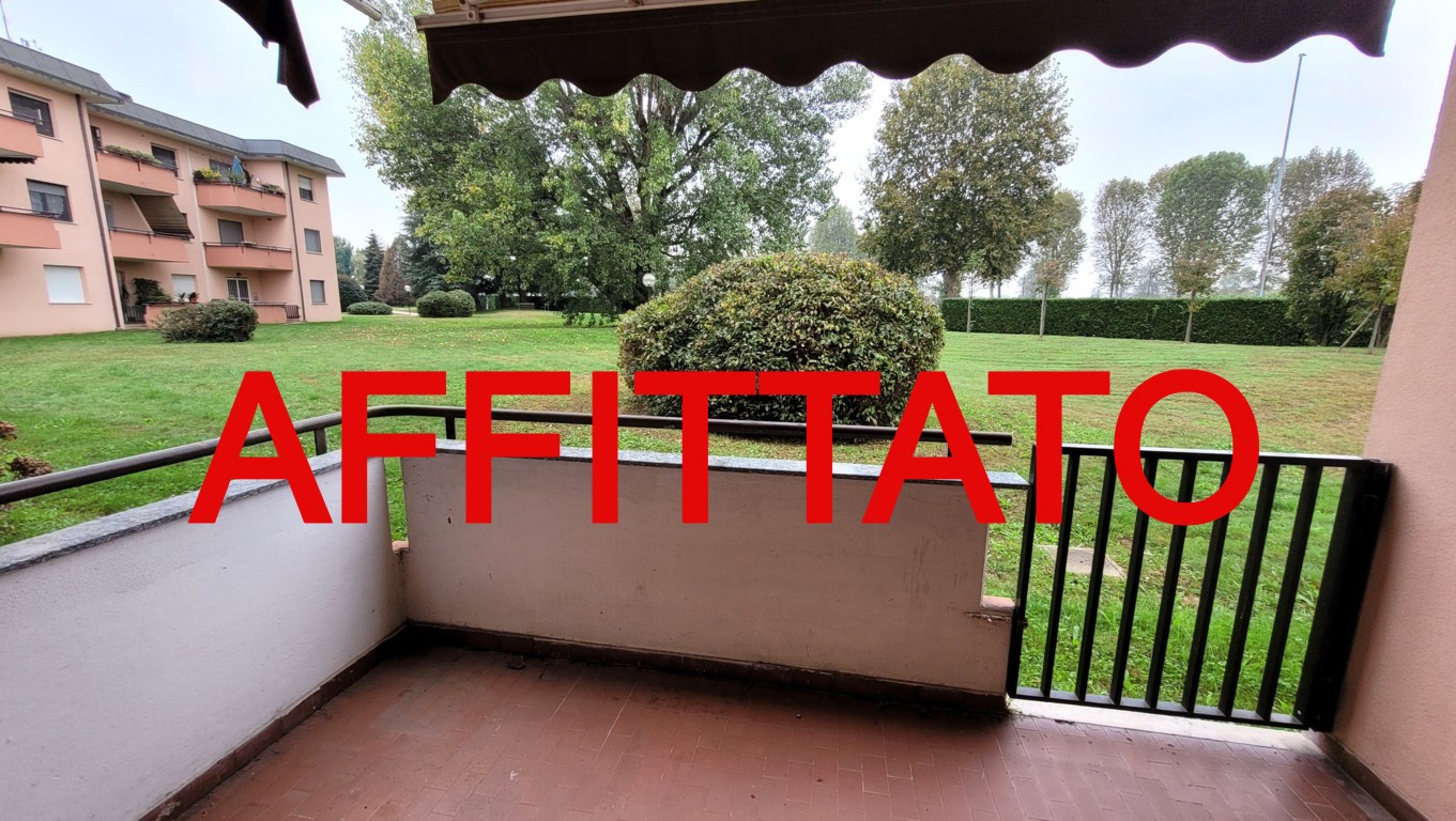 Appartamento affitto 4+4 Arese (MI)