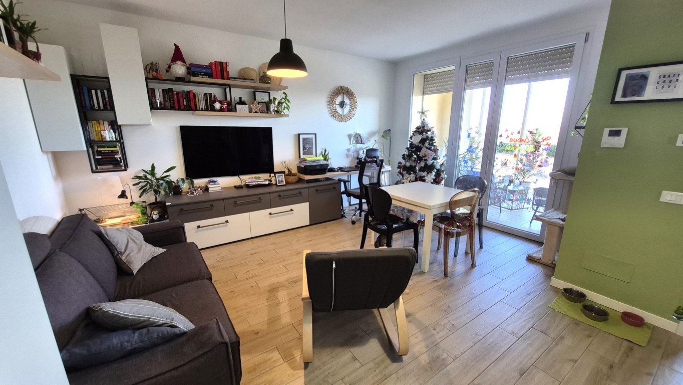 Appartamento vendita Arese (MI)